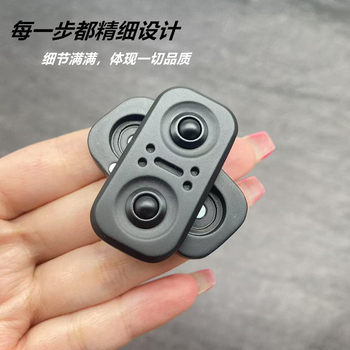 Direct Push Rotating Metal Cat Eye Brand Fingertip Gyro Sound Wave Decompression Snap Card Edc Finger Toy Artifact
