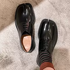 [In stock] one-piece delivery split toe shoes women's Horseshoe trotters small leather shoes lace-up casual British style loafers