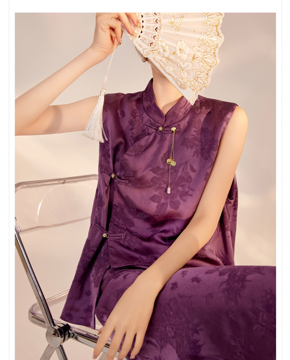 Set áo gilê và chân váy in hoa tím chất liệu sợi viscose — Áo gilê, Váy nửa