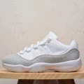 AJ11 Low Top - Glitter