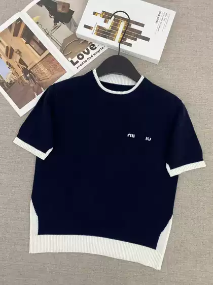 26 Spring/Summer New Style Nanyou Royal Blue Faux Two-Piece Knitted Short-Sleeve Pullover Top Slim Fit Chanel-Style Spring Outfit