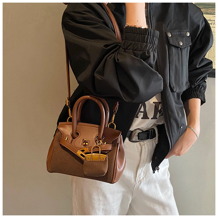 O1CN01DE6fr22IRDN7iRb88 !!2207805539282 0 cib