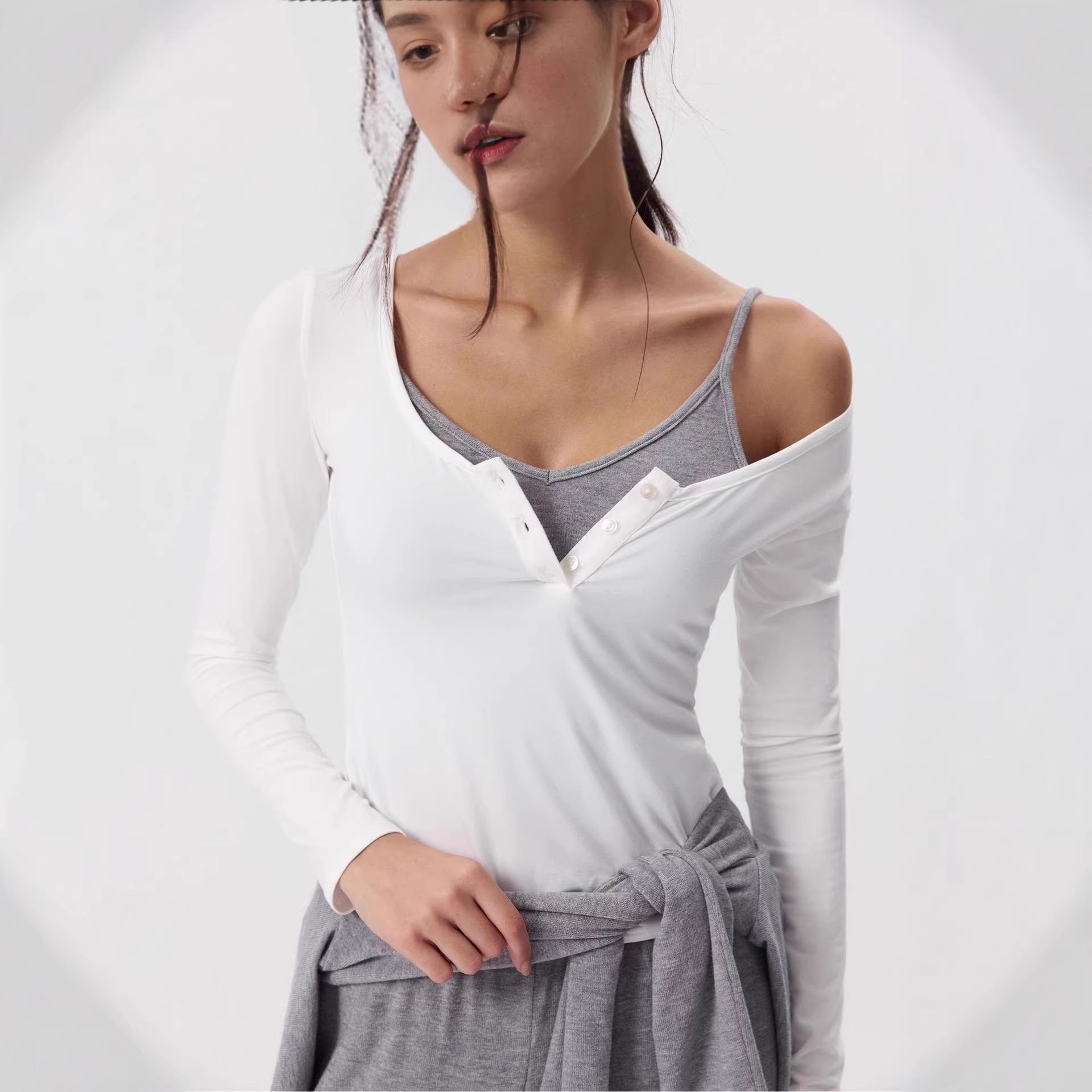 Modal Knit Long Sleeve Womens T Shirt Slim Fit U Neck Button Detail Casual Wear Spring Fall Wholesale Available