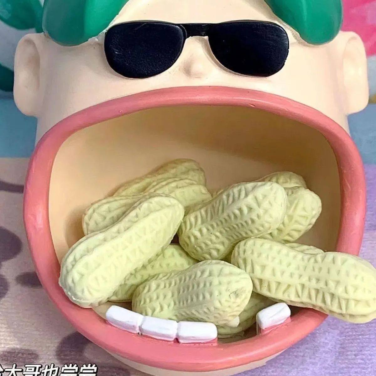 Korean and Japanese Creative Stationery Cute Realistic Peanut Erasers Bulk Pencil Erasers Student Gifts Prizes Erasers