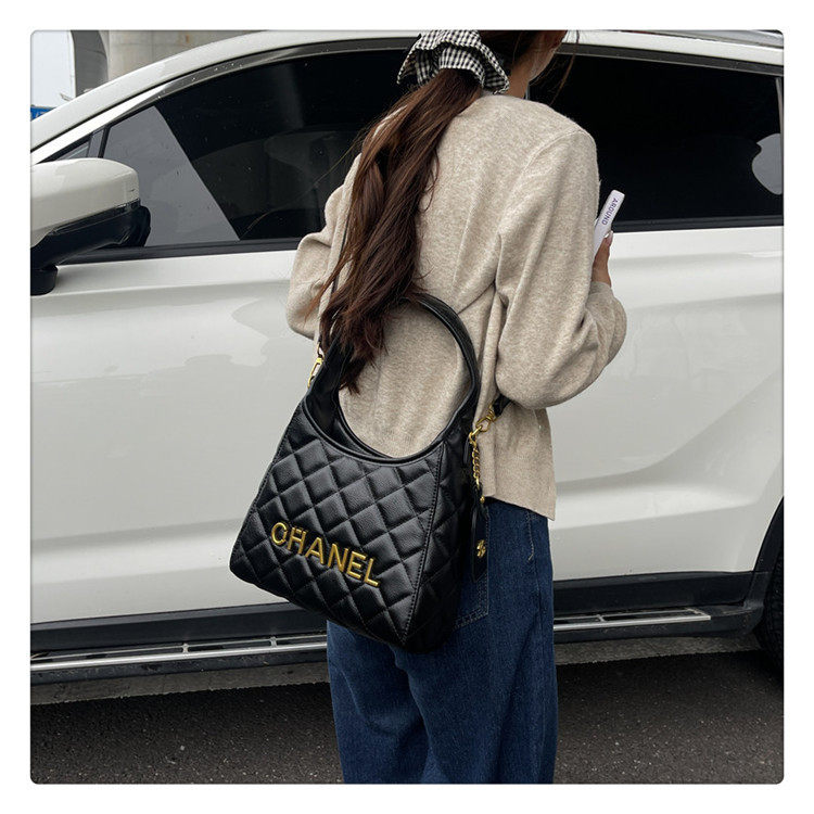 O1CN01DEM9Ua2DKjgPn4UTO !!2217723298591 0 cib