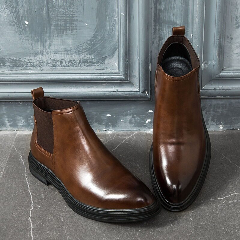 Men’s British Slip On  Pointed Toe Leather Chelsea Boots