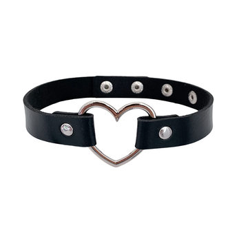 Gothic Leather Collar Necklace Choker Love PU Leather Heart Necklace Necklace Retro Sexy Neck Jewelry