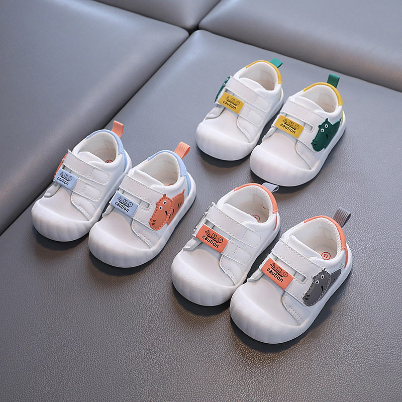 Xiao Liu Bao Spring and Autumn 1-2 Years Old Waterproof Leather Toddler Shoes Infant Non-slip Soft Bottom White Shoes for Boys and Girls
