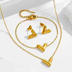 2026 New Style Simple Gold Niche Luxury V Letter Necklace for Women Summer Clavicle Chain Earrings Bracelet