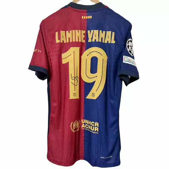 Retro Signature Edition Barcelona Real Madrid No. 19 Yamal No. 7 C. Ronaldo Messi Football Jersey Fan Shirt Team Uniform
