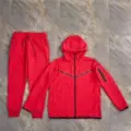 Red suit 0950+4496
