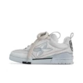 Off-white four-leaf clover