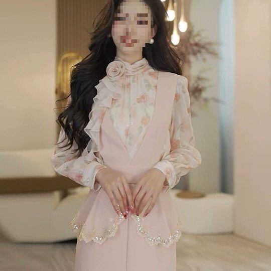 粉色碎花长袖衬衫女2025早春新款洋气别致雪纺小衫减龄气质上衣