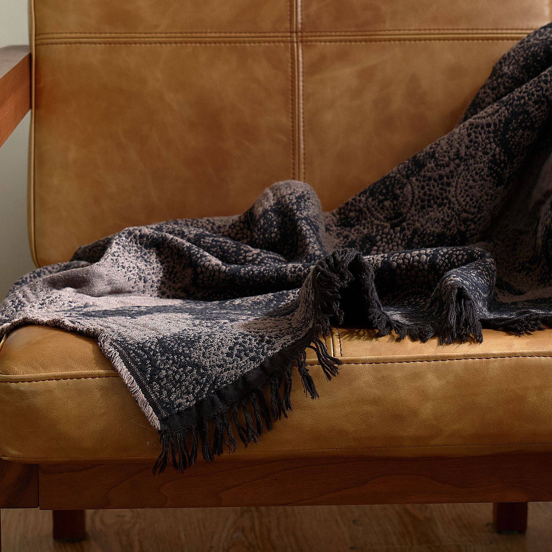 Scandinavian Retro Blanket, Cotton Strong Shrink Yarn-Dyed Wool Blanket, Office Nap Blanket, High-End Sofa Blanket