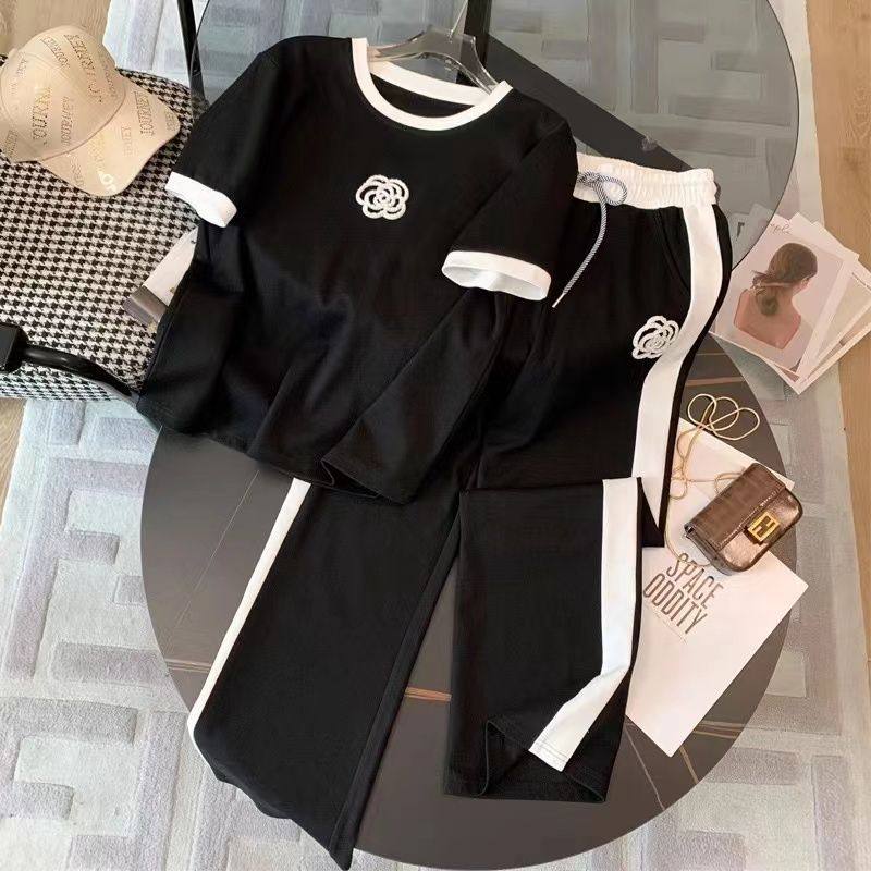 High-end Casual Sports suit Women's Summer Fashionable Age-reducing Western-style Short-sleeved T-shirt Wide-leg Pants Fashionable Two-piece Set