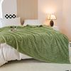 Flange velvet blanket golden turtle velvet small blanket office nap blanket solid color sofa blanket blanket bed end blanket wholesale foreign trade