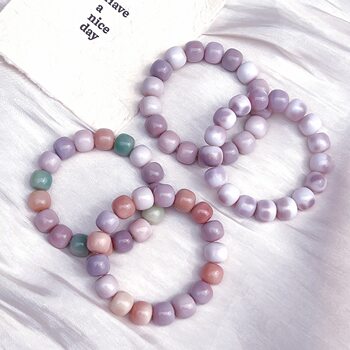 Factory wholesale natural bodhi root taro mud purple powder flower skin old material dry grinding Seiko fine throwing text play bracelets around fingers