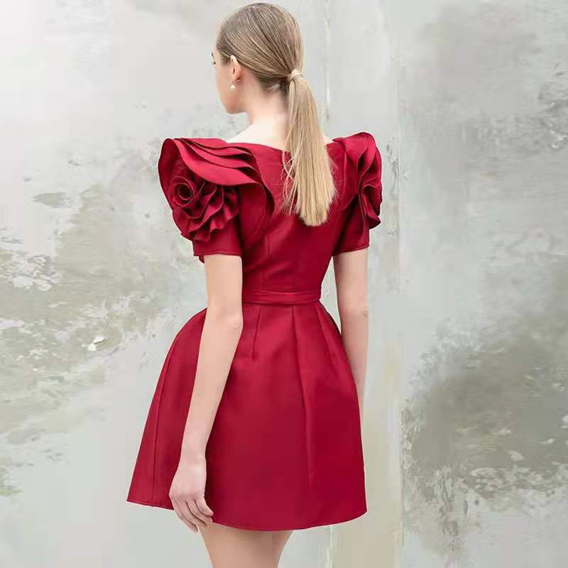Đầm maxi nữ thắt eo họa tiết hoa 3D tay ngắn cổ V — Đỏ, Rượu vang sủi chi tiết 7