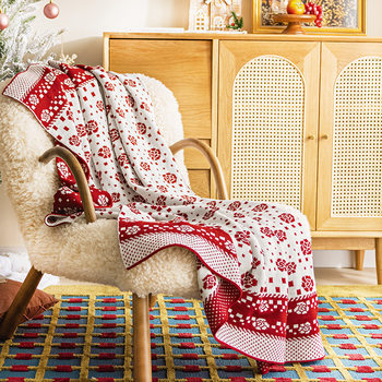 2025 New European Style Rose Blanket Thickened Warm Knitted Cover Blanket Nap Office Living Room Air Conditioner E18