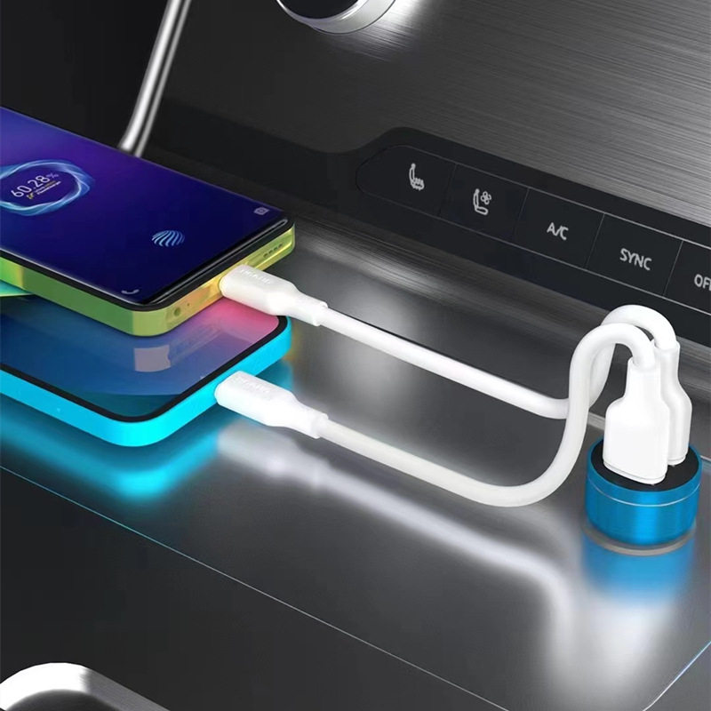 Red fruit GA12 car charger dual USB metal fast charge 2.4A car charger mobile phone Universal