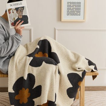 Class a Half-Velvet Flower Blanket Scandinavian Knitted Blanket Sofa Office Blanket Ins Style Sunflower Nap Blanket