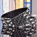 Black fabric, black buckle d