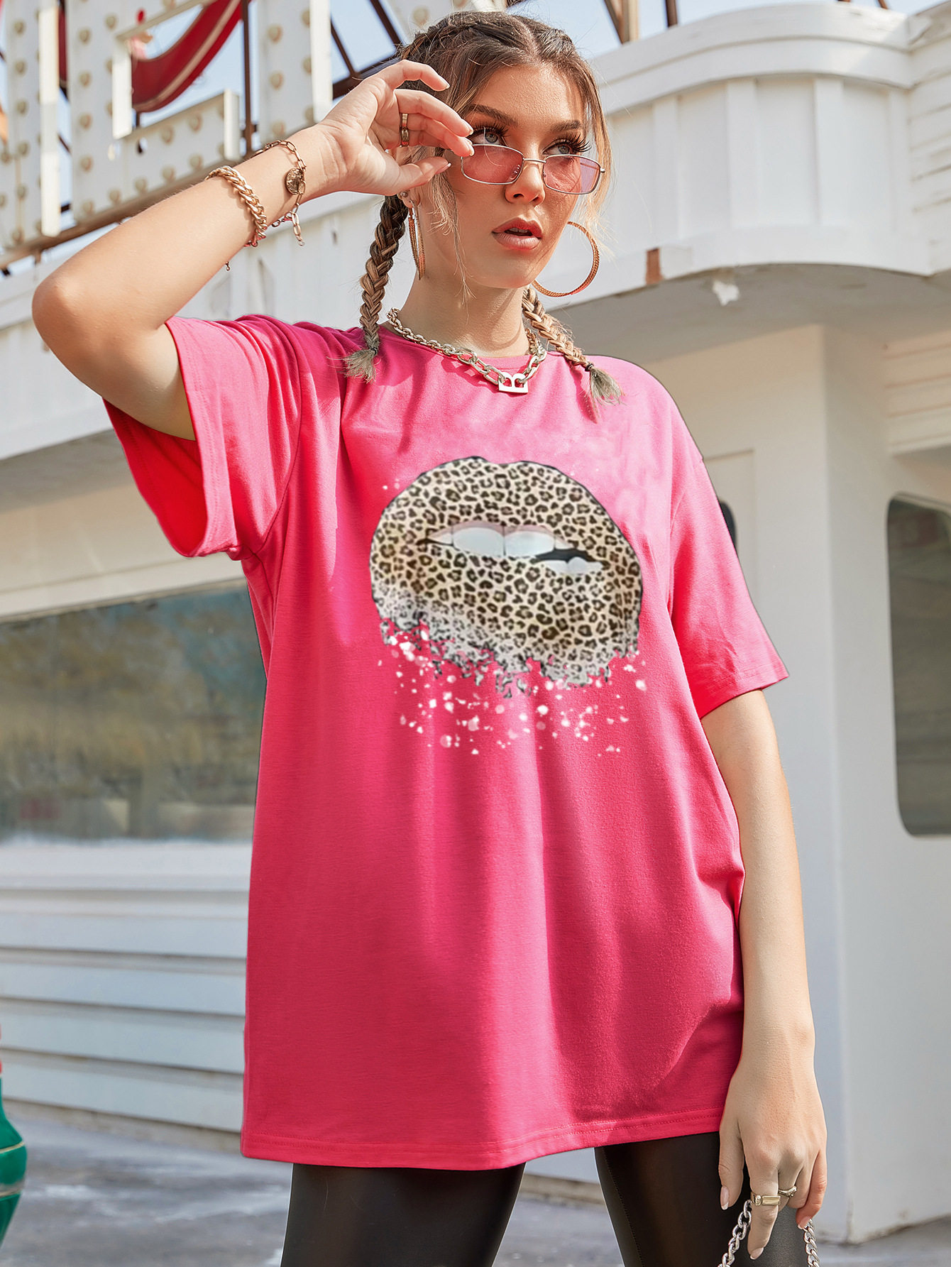 Fashionable Womens Short Sleeve T Shirt Round Neck Printed Design Casual Style Spring Summer Collection Wholesale