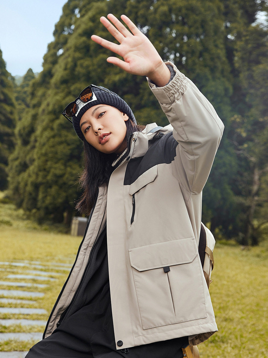 Outdoor jacket autumn and winter men's and women's three-in-one two-piece down thickened windproof waterproof mountaineering warm jacket