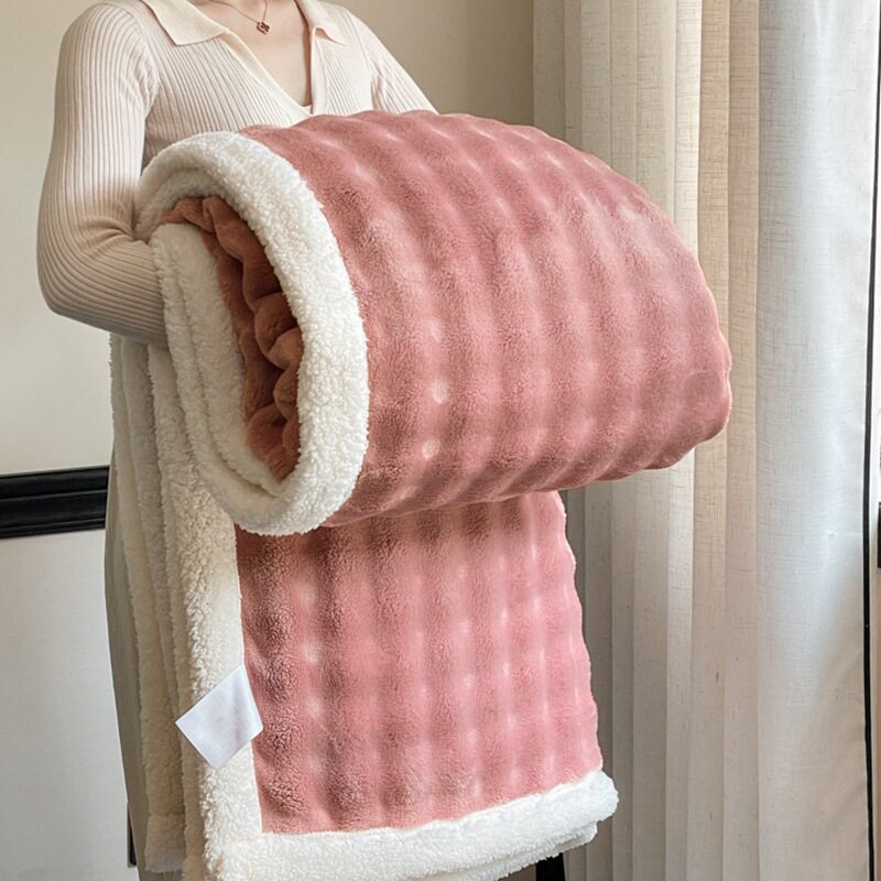 Double-layer Thickened Warm Bubble Rabbit Velvet Blanket Flannel Blanket Solid Color Lamb Velvet Blanket Sofa Nap Blanket