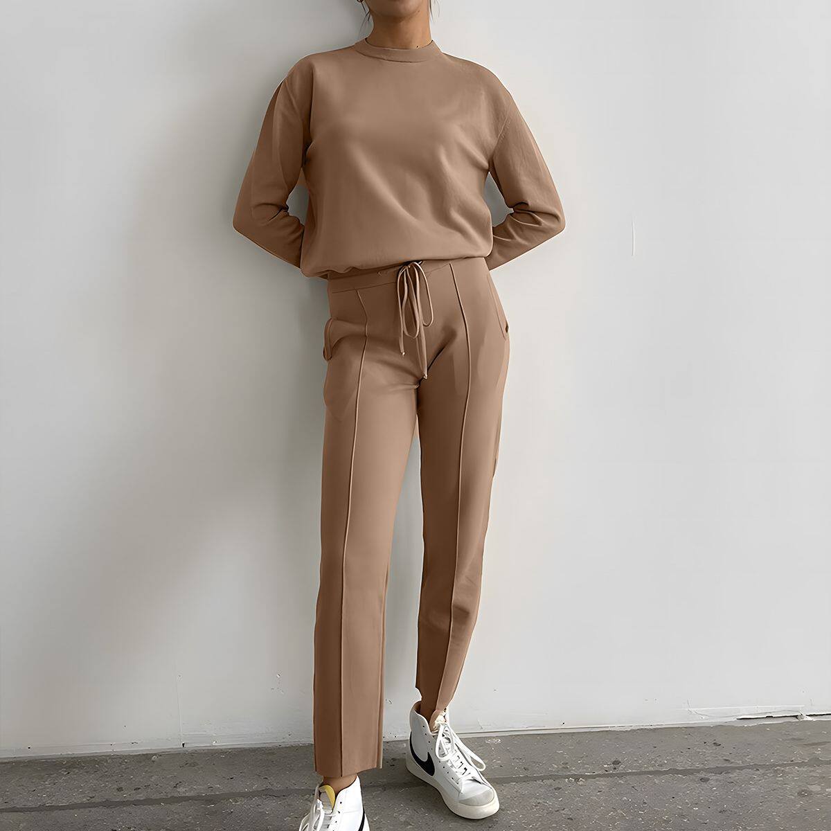 Womens Knitted Sweater Set Loose Fit Round Neck Tapered Pants Autumn Winter Casual Wear Wholesale Available