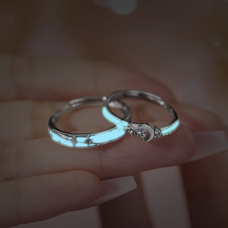 流星雨夜光情侣戒指男女一对小众设计星星月亮对戒生日礼物送女友