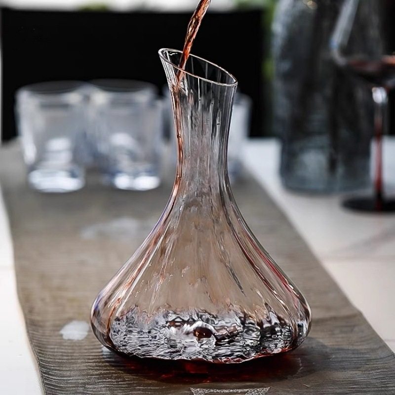 Creative Luxury High-end Household Lightweight Crystal Glass Wine Drinker New High-value Red Wine Decanter
