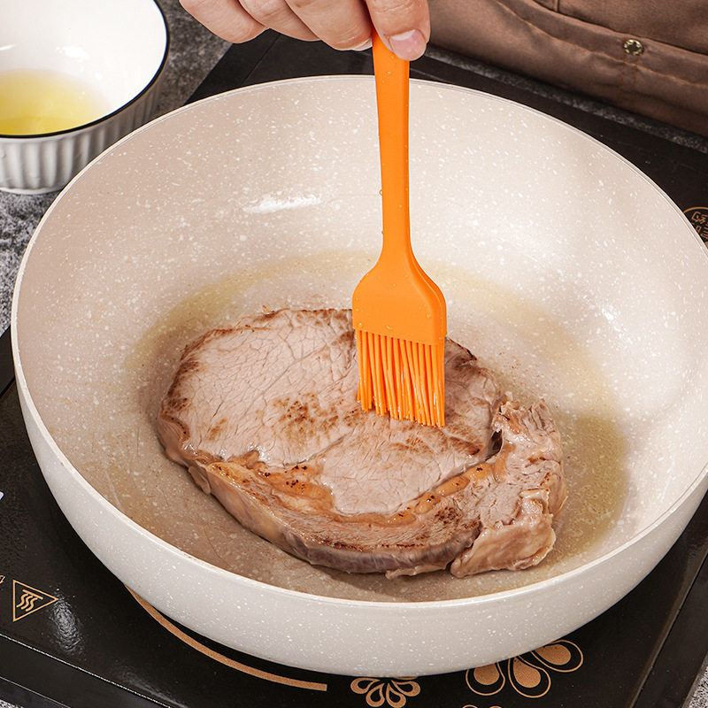 in stock silicone oil brush all-in-one pancake brush oil brush barbecue brush high temperature resistant small size silicone brush