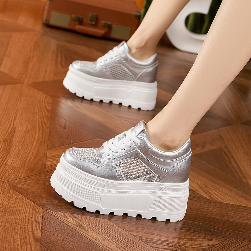 Giày sneaker nữ chunky đế dày trắng platform họa tiết đính đá — Trắng, Bạc