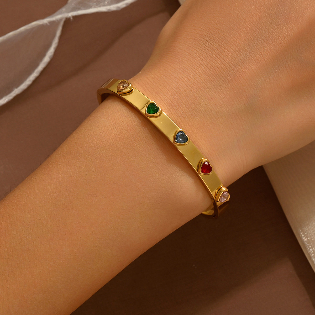 欧美热卖时尚不锈钢金色手镯不易褪色18K不锈钢首饰gold bangles