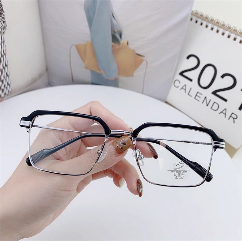 Large Square Frame Glasses with Color-Changing Lenses for Business Men, Prescription Glasses with Trendy and Elegant Design, Non-Prescription Glasses