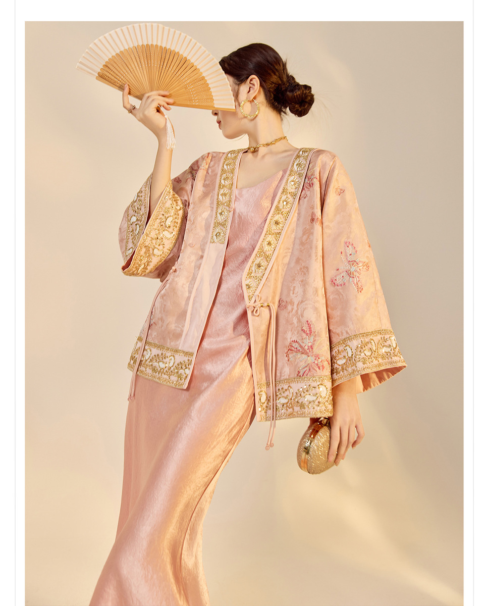 Áo khoác nữ dáng rộng thêu sequin họa tiết hoa cổ chữ V — Màu hồng