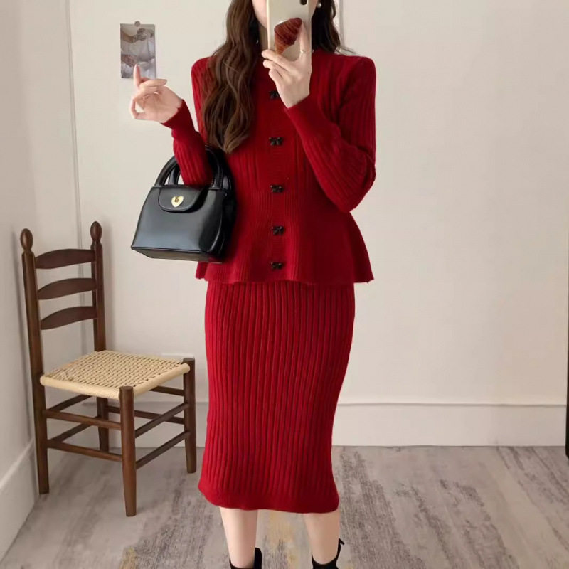 Autumn and Winter New Korean Style Fashionable Slimming Look Knitted Dress Suit Feminine Sweater Hip Skirt Two-Piece Set