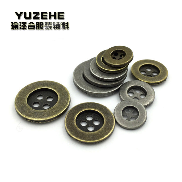 Factory supply metal buttons concave flower copper wide edge four-eye clothing buttons 13mm -20mm large spot