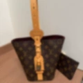 Presbyopia bucket bag
