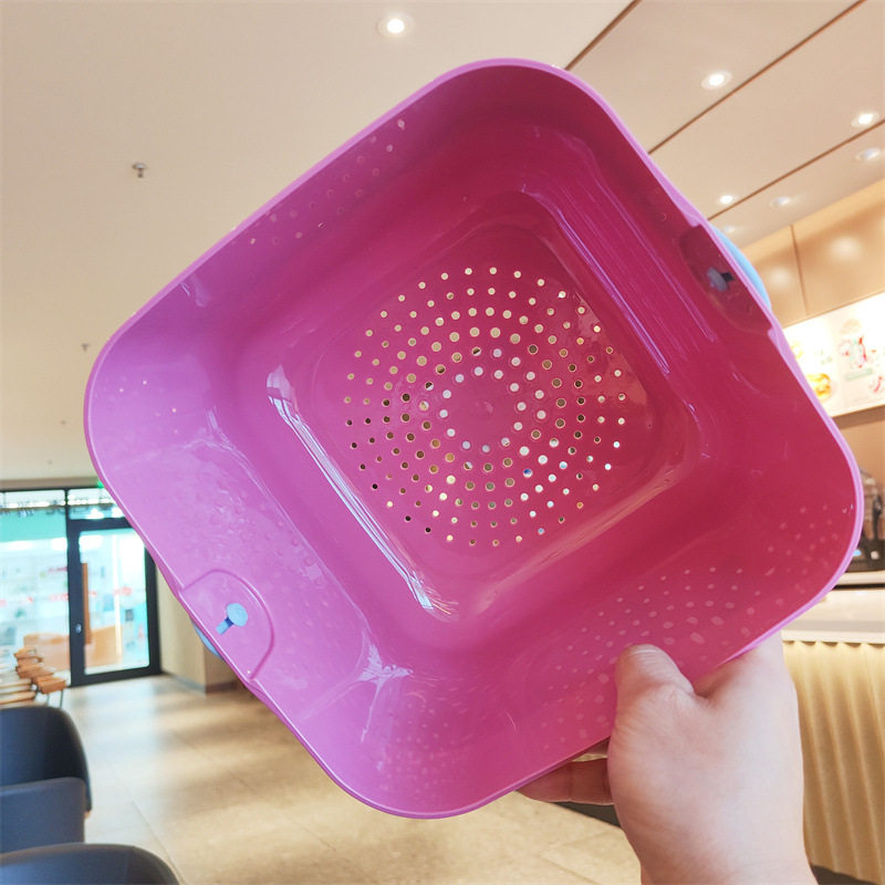 Genuine Authorized Cute Cartoon Sanrio Multifunctional Drain Basket Bath Portable Large Capacity Leakage Basket