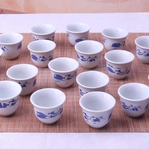 Jingyun Liquor Cup, White Wine Cup, Jingdezhen Ceramic Retro Small Wine Cup, Sacrificial Wine Cup, Dance Cup, Buddhist Hall Offering