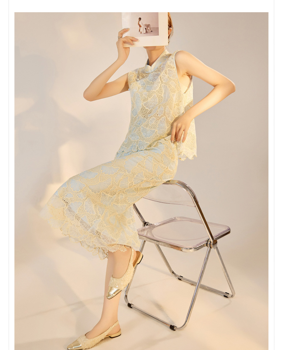 Set áo vest không tay thêu hoa kèm chân váy midi dài hai mảnh — Váy Midi Xanh Nước Biển (Giao Hàng Ngay), Váy Midi Xanh Nước Mây (Giao hàng trong 7 ngày), Áo Vest Xanh Nước Biển (Giao Hàng Ngay), Áo Vest Xanh Nước Biển Cloud (Giao hàng trong 7 ngày)
