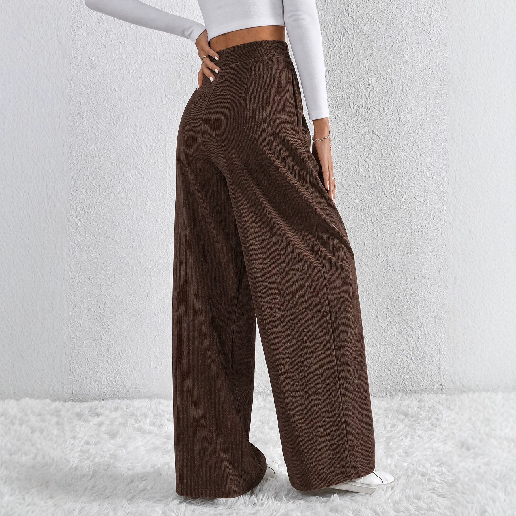 Vintage Brown Wide Leg Trousers for Women V Waist Pleated Design Relaxed Fit Autumn Winter Casual Wear Wholesale