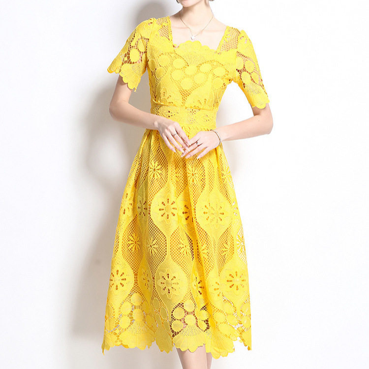 Elegant Short Sleeve Lace Dress for Women High End Fashion Hollow Out Waist Defining French Style Perfect for