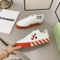 White and red bottom (canvas)