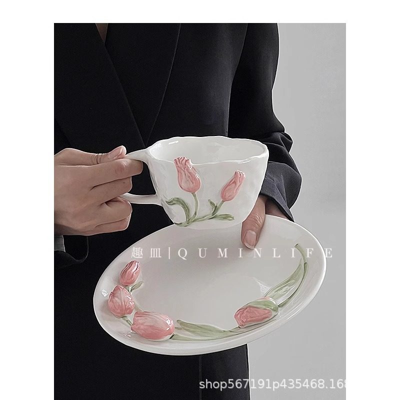 Ins Style Girl's Heart Cute Anaglyph Ceramic suit Tulip Flower Plate Anaglyph Stereo Water Cup Simple Meal
