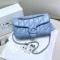 Blue+gift box