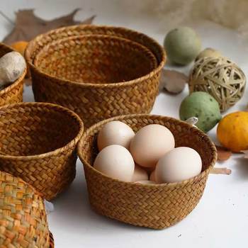 Factory wholesale round straw woven flowerpot pot basket desktop organizing cosmetics storage basket