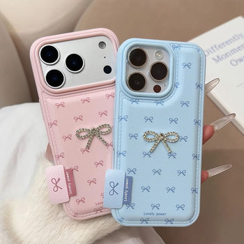 Ins Korean Style Bow Label Suitable for Apple 17Promax Mobile Phone Case Ip16 Drum Bag Leather Pattern 15Pro New Style